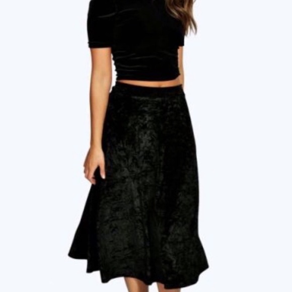New York & Company Dresses & Skirts - black crushed velvet tiered midi skirt